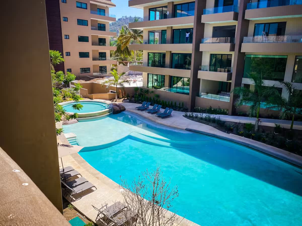Brisa Alta - beach access and 3rd floor views — photo 5