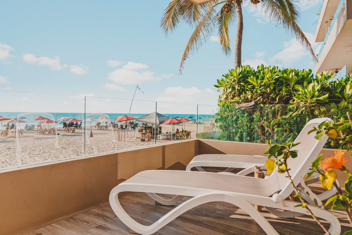 Casa de Luz Beachfront at Punta Paraíso