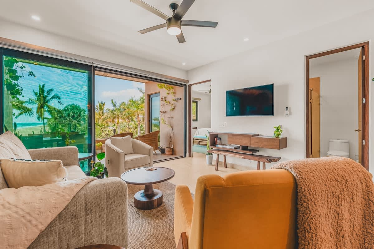 Casa de Vigil Oceanfront at Punta Paraiso — photo 2