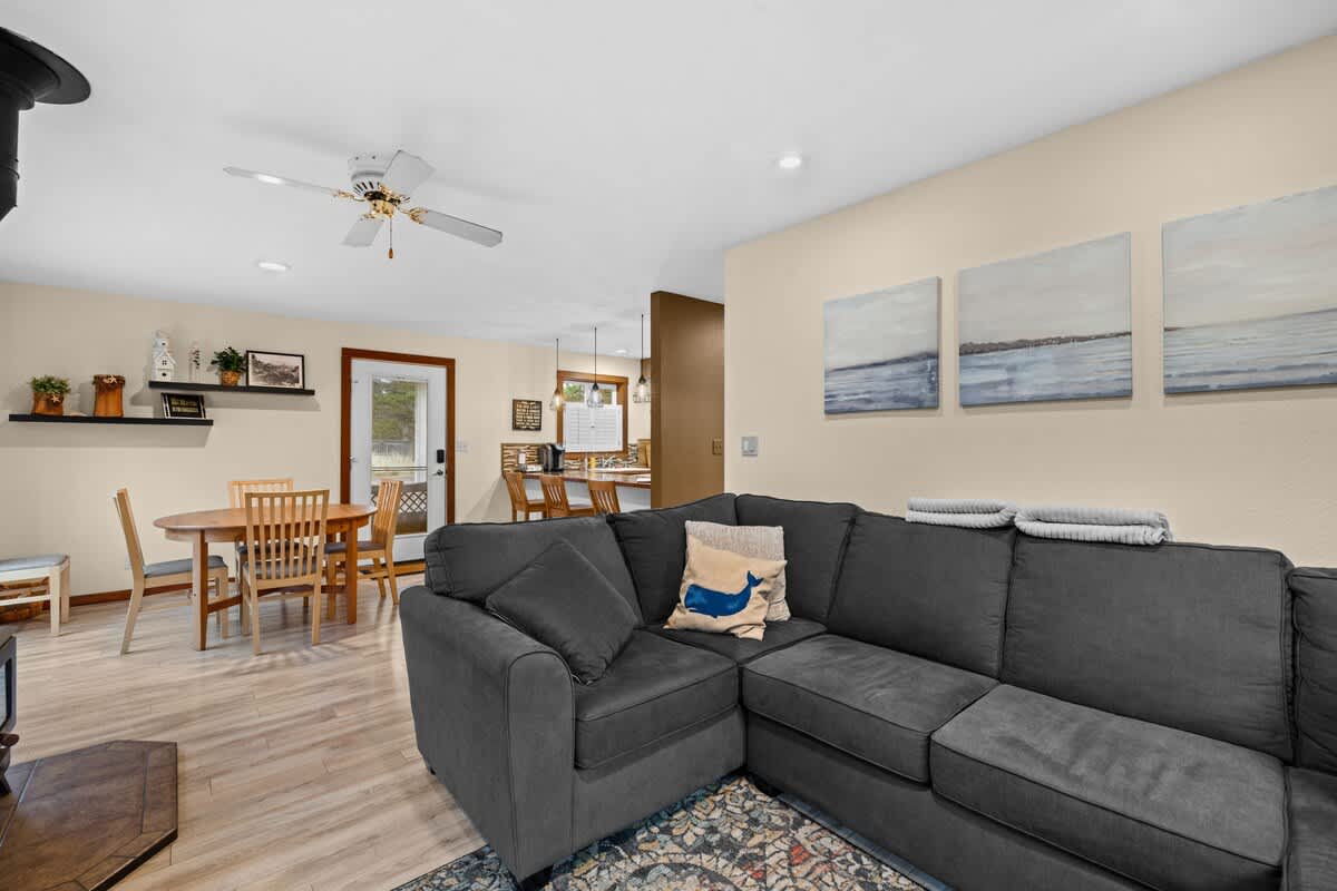 Dory Fleet Beach House - Sea Gypsy - Getaway for 6