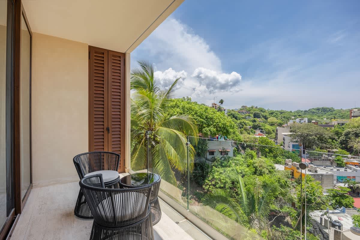 Palmera Tropical at Caivama — photo 6